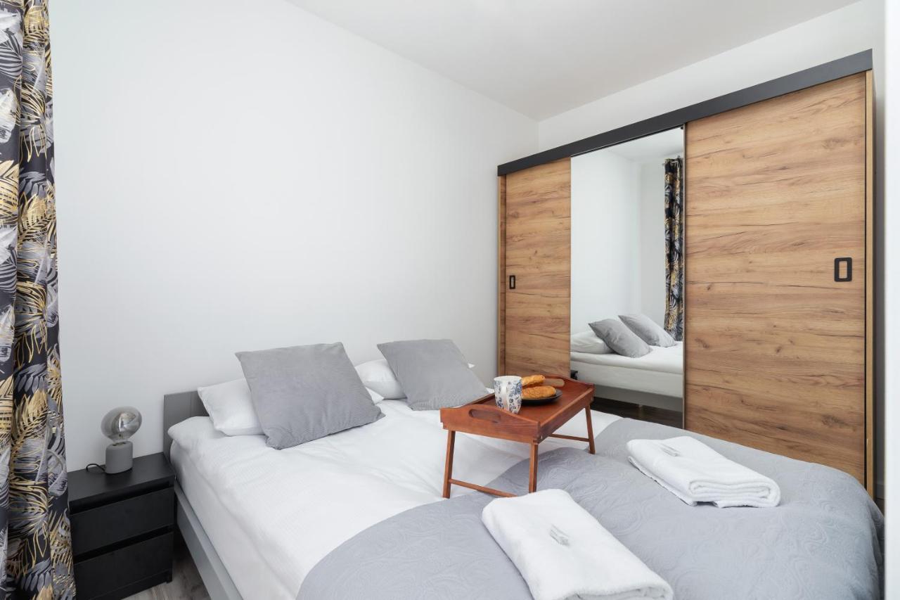 Salsa Apartments Cracow By Renters Красков Екстериор снимка