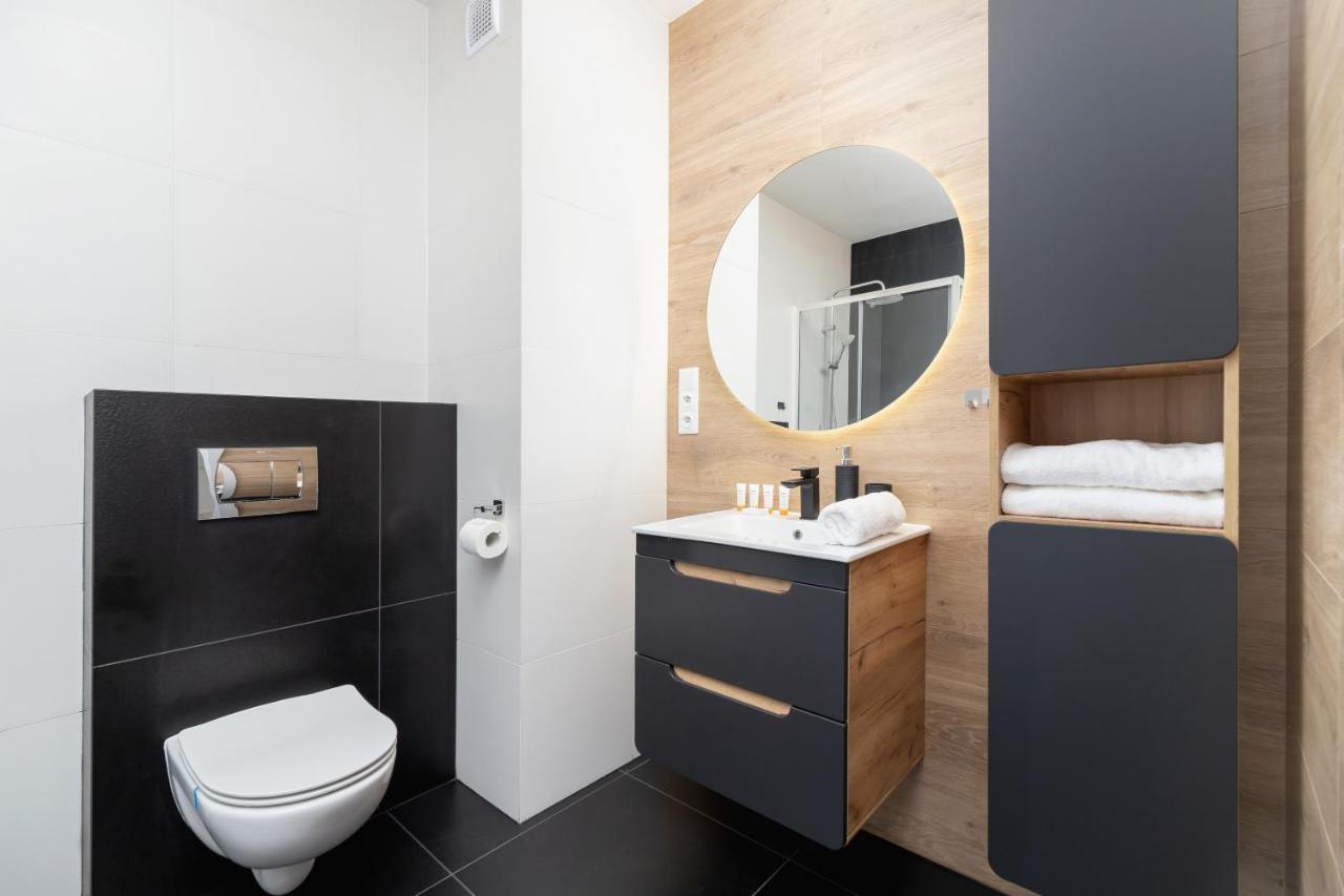 Salsa Apartments Cracow By Renters Красков Екстериор снимка